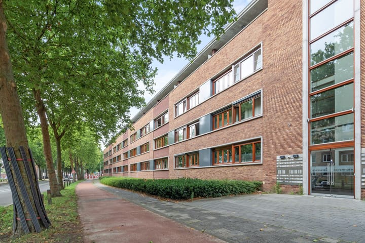 Beverweg 83 in Breda foto