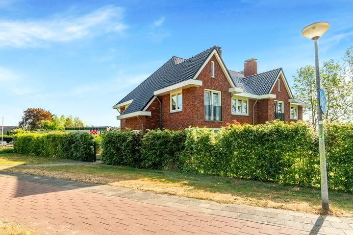 Beverwijkerstraatweg 98 in Castricum foto