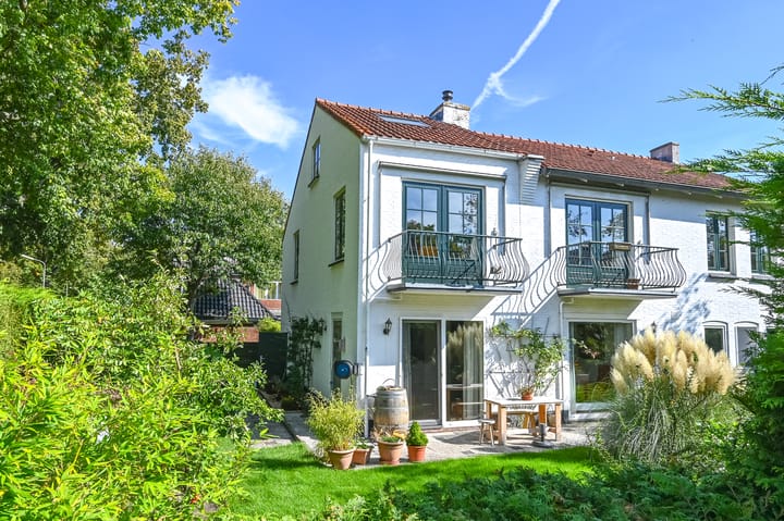 Biallosterskilaan 33 in Santpoort-Noord foto