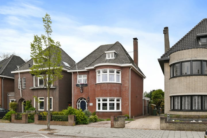 Biest 17 in Weert