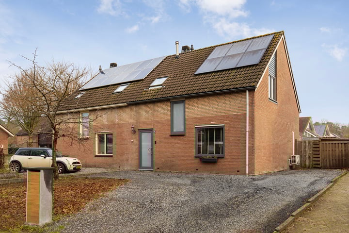 Biezendreef 18 in Putte foto