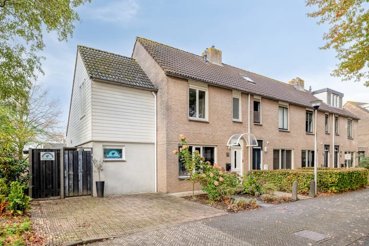 Bijenweide 19 in Etten-Leur foto