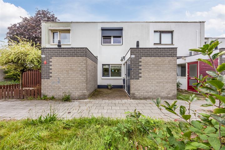 Bijland 815 in Uden foto