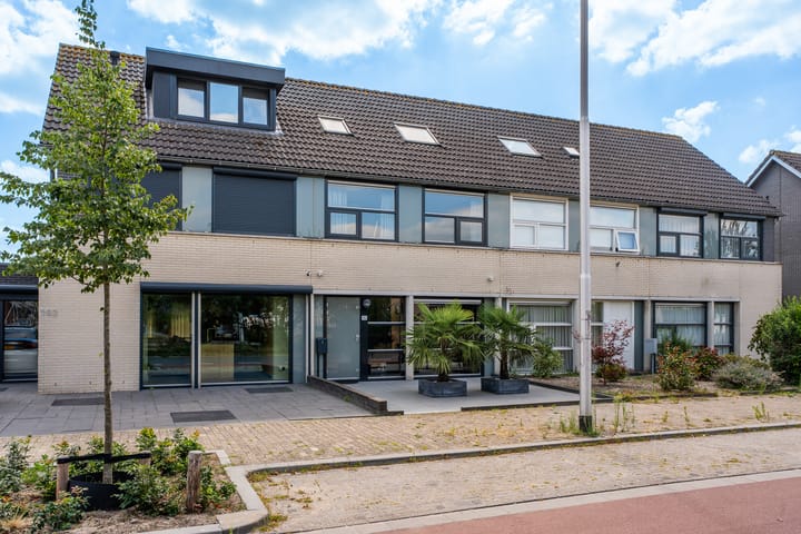 Bijsterveldenlaan 194 in Tilburg foto