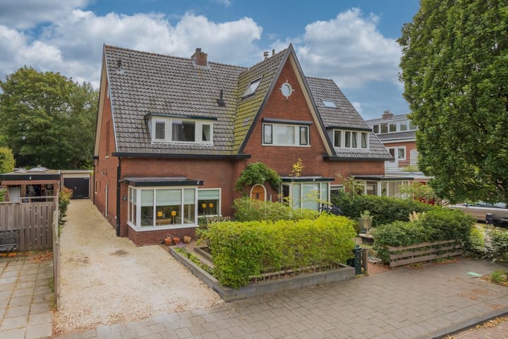 Bijweglaan 7 in Bennebroek foto