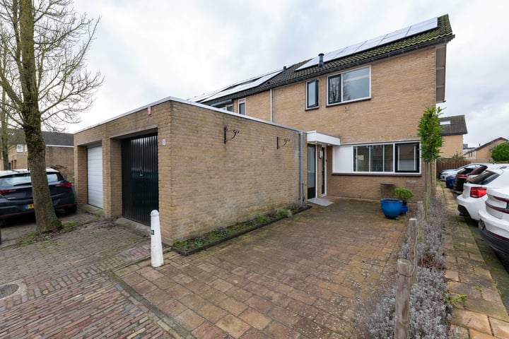 Bilderdijkhof 37 in Hellevoetsluis foto