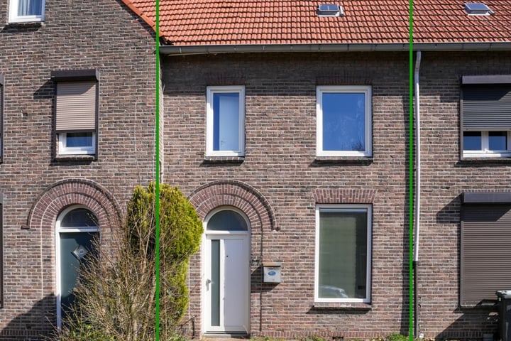 Bilderdijkstraat 27 in Heerlen foto
