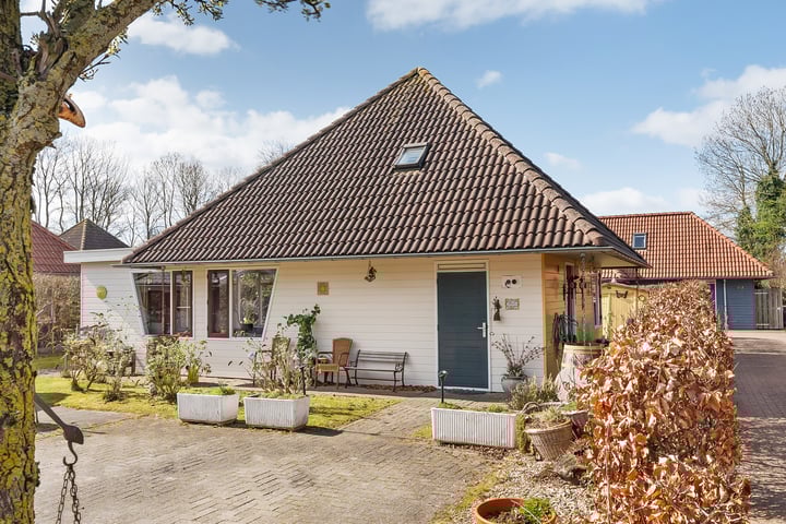 Binnenweg 102 in Nijeveen
