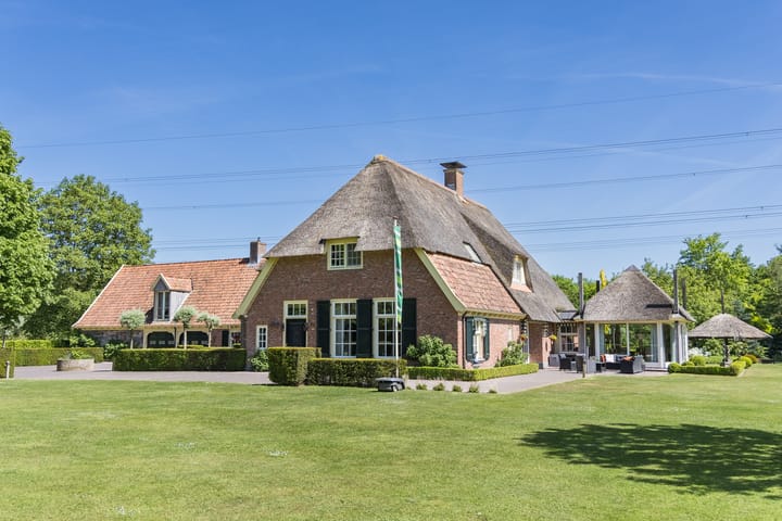 Binnenweg 22 in Almen foto
