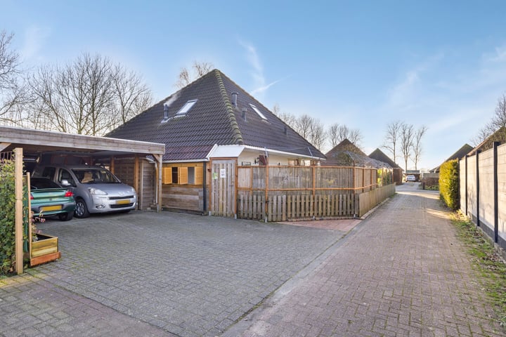 Binnenweg 4 in Nijeveen foto