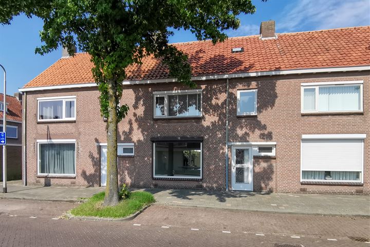 Bisschop van Zoesstraat 19a in Tilburg foto