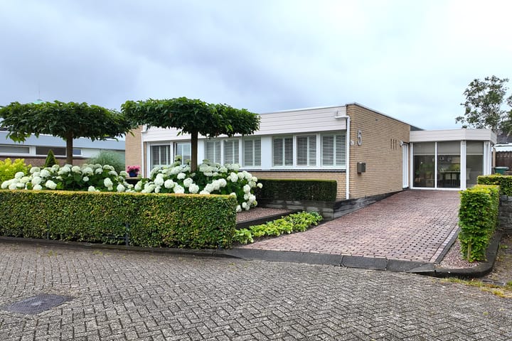 Bisschopshof 5 in Zevenbergen foto