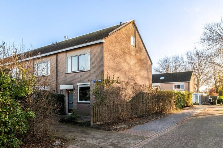 Foto van woning Bitterkruidpad 25, Almere