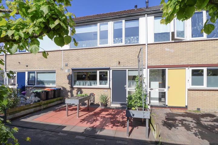 Bizetstraat 29 in Bunschoten-Spakenburg foto