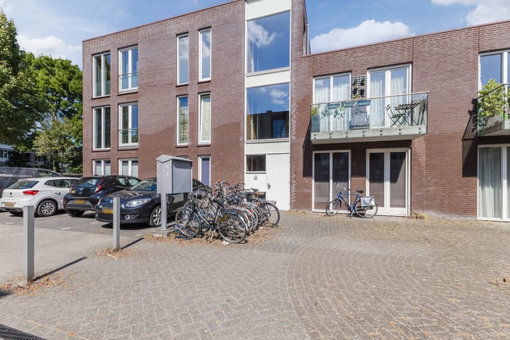 Blaarthemseweg 85G in Eindhoven foto