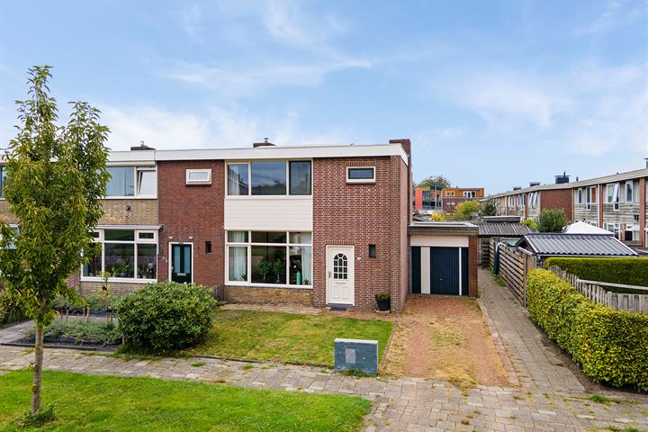 Blaauwhoflaan 45 in Joure foto