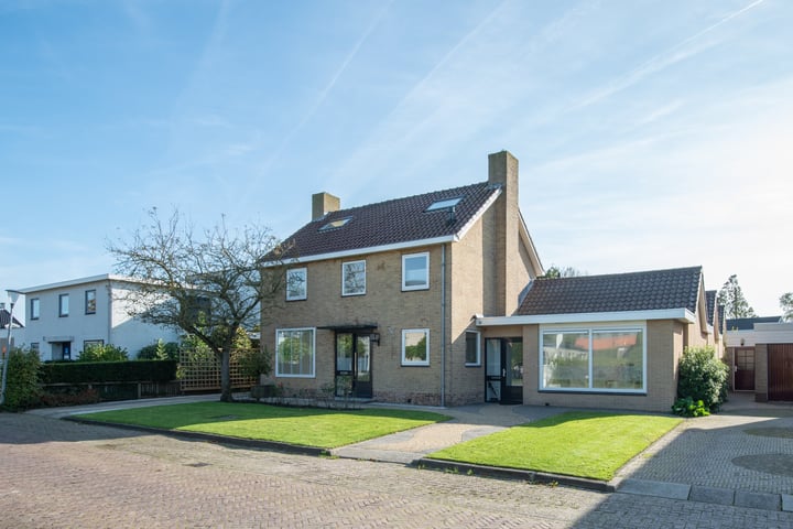 Bladstraat 3 in Tuitjenhorn foto