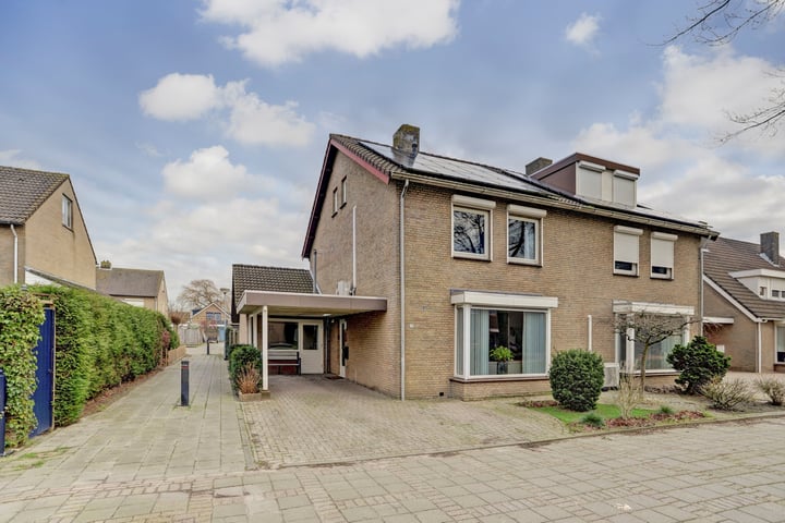 Blauwbloei 18 in Noordhoek foto