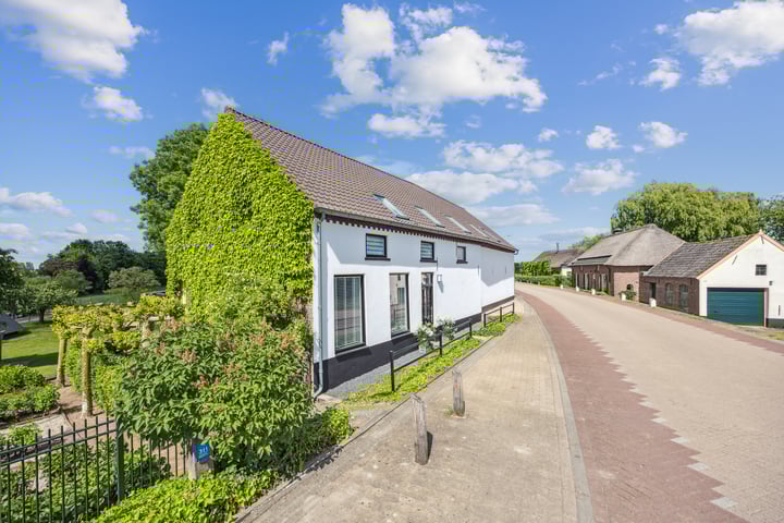 Blauwe Sluis 16 in Appeltern foto