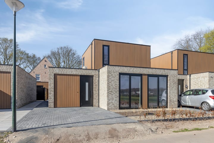 Blauwlegger 5 in Venhorst foto
