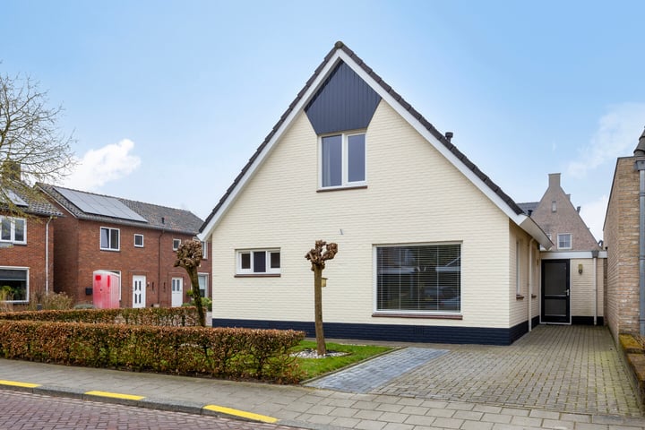 Bleekstraat 2 in Ootmarsum foto