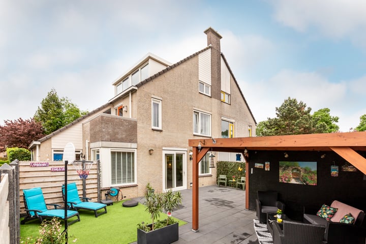 Bleyenbeekstraat 21 in Almere
