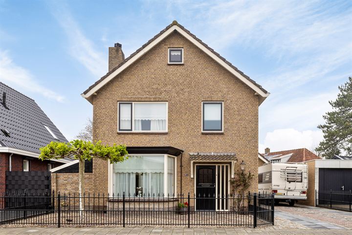 Blockmekerstraat 59A in Made foto