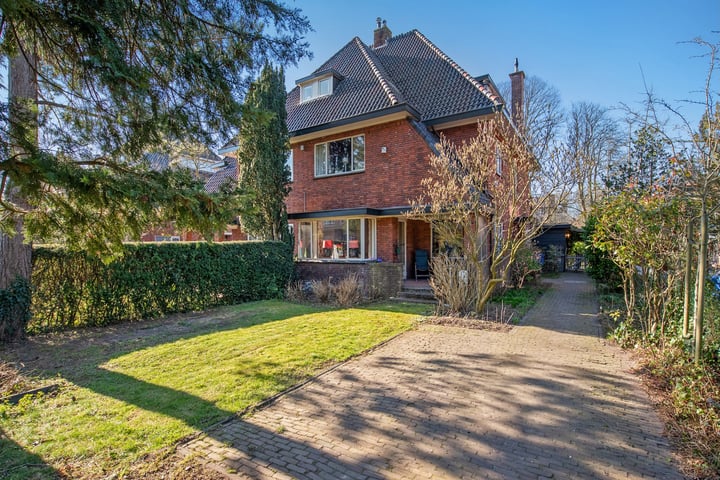 Bloemcamplaan 22 in Wassenaar foto