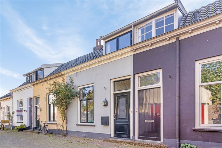 Bloemendaal 10 in Zaltbommel foto