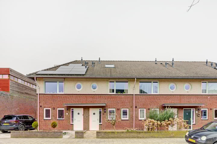 Bloemenstraat 38 in Bemmel foto