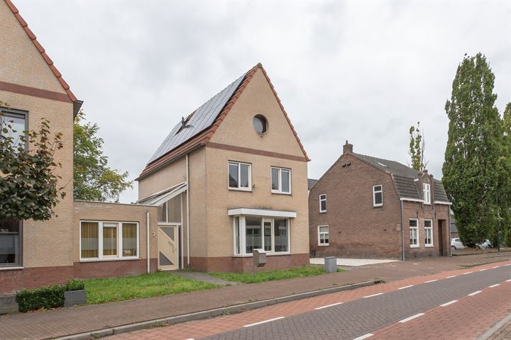 Bloemenstraat 7 in Hilvarenbeek foto