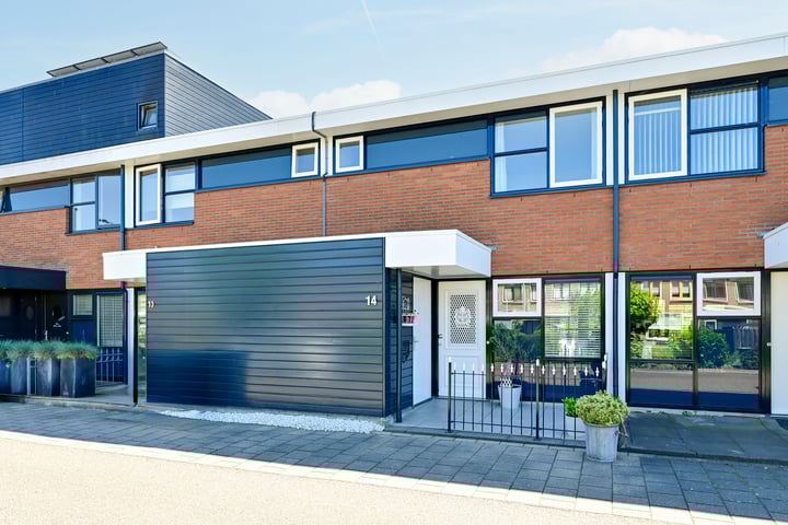 Bloemhaven 14 in Vinkeveen