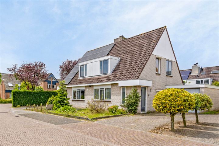 Bloemkeshof 13 in Zaltbommel foto