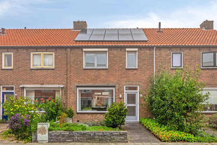 Foto van woning Bloemstraat 31, IJsselmuiden