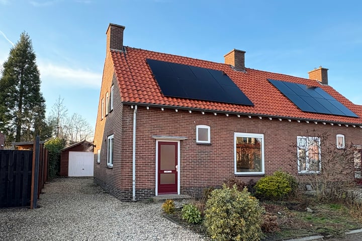 Bloemstraat 7 in Heerde foto