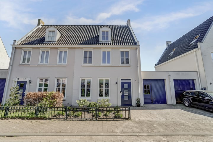 Blokskenserf 35 in Helmond foto