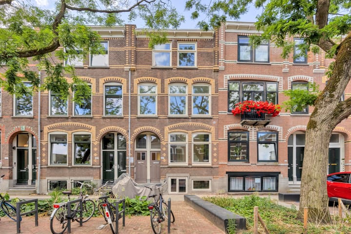 Blommersdijkselaan 30B in Rotterdam
