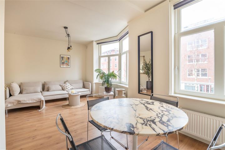 Bloys van Treslongstraat 15-1 in Amsterdam foto