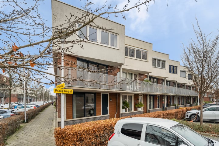 Boedapestlaan 2 in IJsselstein foto