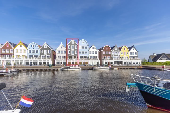 Boegspriet 26 in Loosdrecht