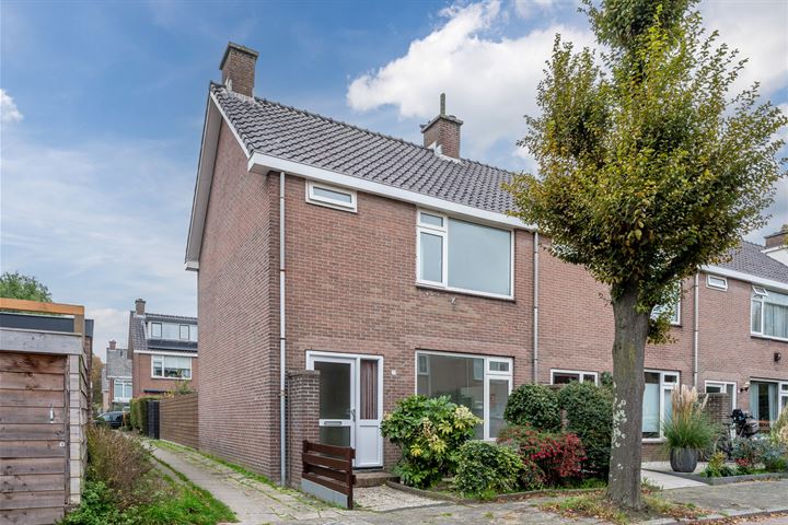 Boekenburg 1 in Leiderdorp foto