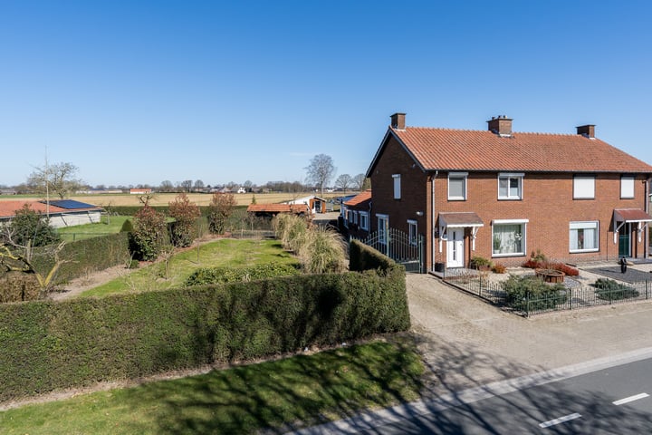 Boeket 8A in Nederweert foto