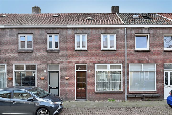 Boekweitstraat 7 in Tilburg foto