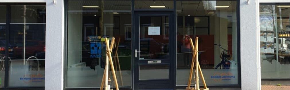 Team foto van Boelens Jorritsma Makelaars