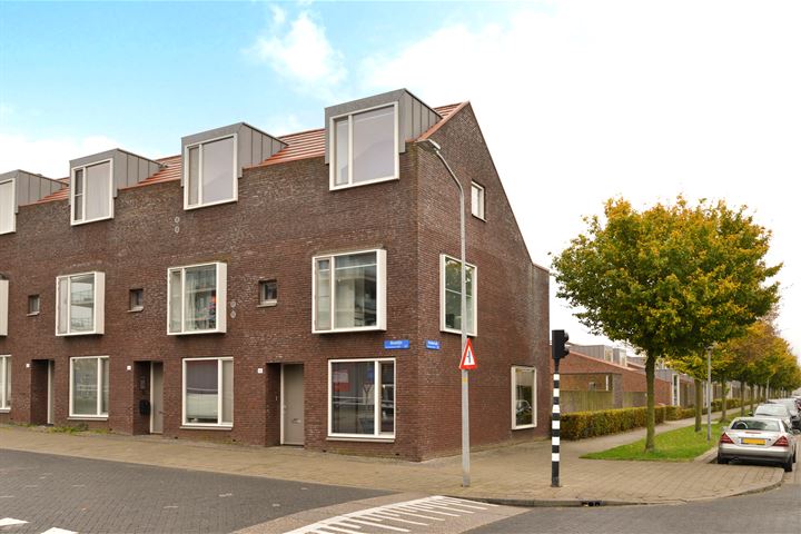 Boelijn 44 in Almere foto
