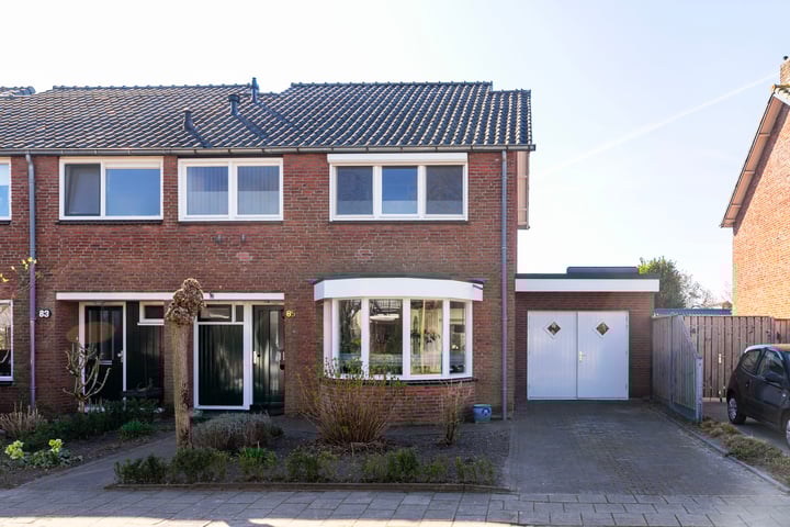Boerhaavelaan 85 in Eerbeek foto