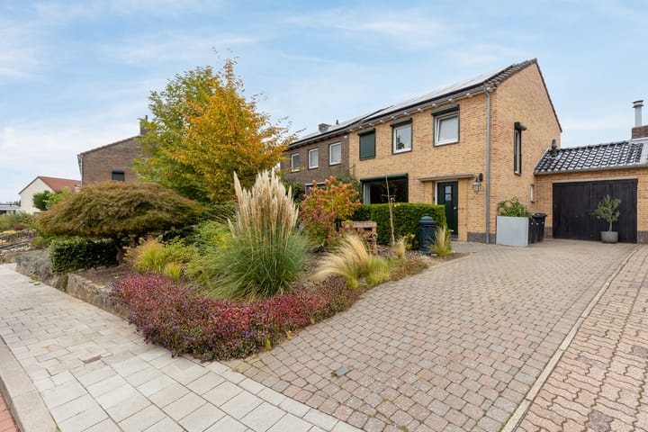 Boerhaavestraat 14 in Brunssum foto