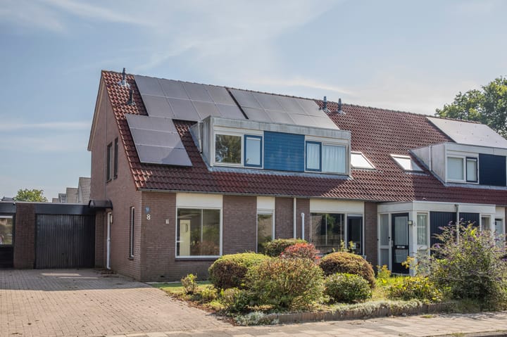 Boerhoorndreef 8 in Assen foto
