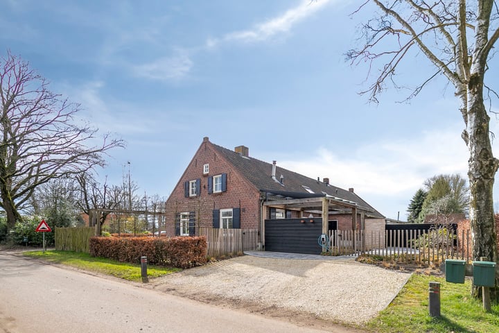 Boevenheuvel 2 in Eersel foto