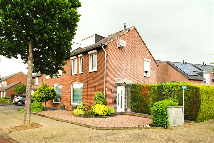 Bolderstraat 32 in Maasbracht foto
